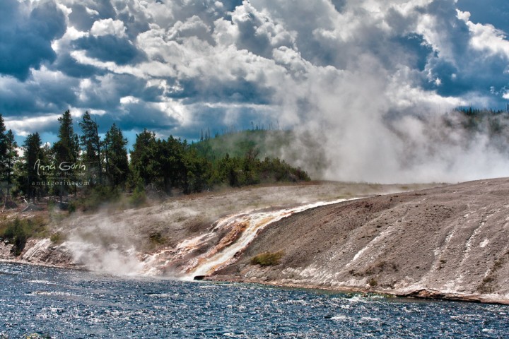 The World in HDR (part III, Yellowstone edition) | yellowstone river yellowstone national park wyoming sulphur sulfur old faithful lower falls landscapes HDR grand prismatic spring geyser geothermal fountain paint pots  | Anna Gorin Photography, Boise, Idaho