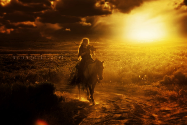 Horseback archery at sunset | princess merida portrait photoshoots photography merida idaho horses horseback archery fantasy portrait fantasy manipulation fantasy equestrian epic cosplay photography brave bow arrow archery archer  | Anna Gorin Photography, Boise, Idaho