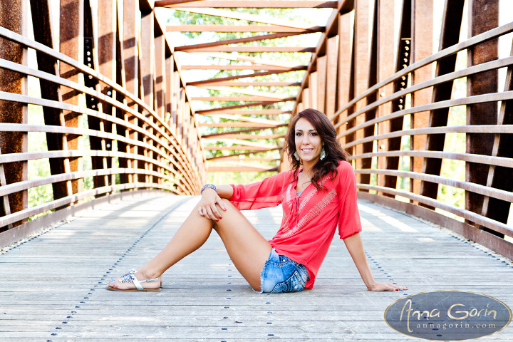 Boise Idaho senior portrait photography from freelance artist An