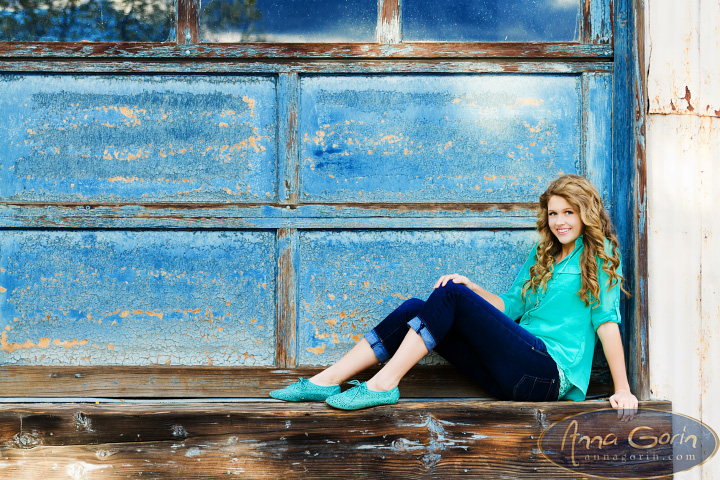 Boise Idaho senior portrait photography from freelance artist An