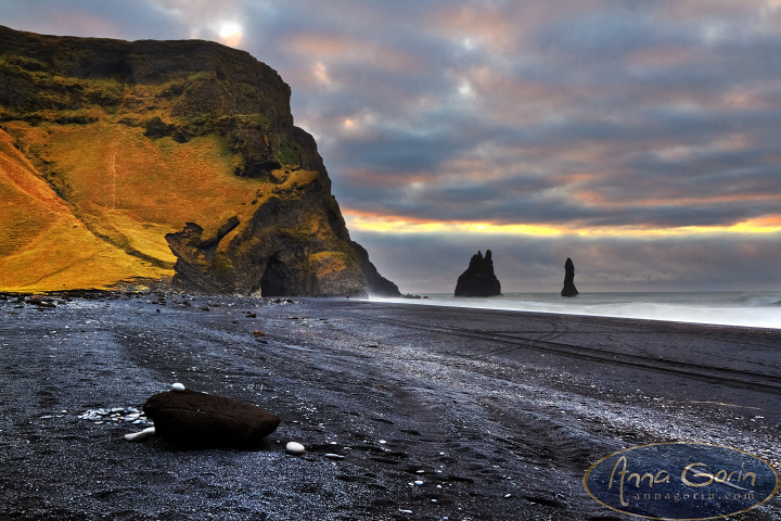 Iceland: Reynisdrangar | travel sunrise south sea stack sea reynisdrangar ocean morning landscapes iceland column basalt  | Anna Gorin Photography, Boise, Idaho