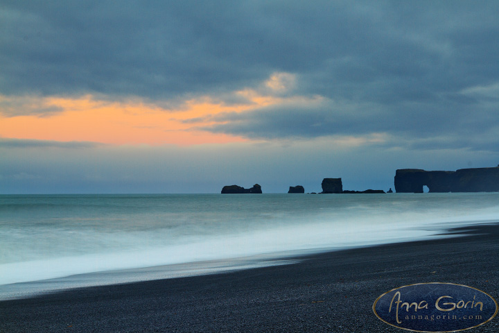 iceland-reynisdrangar_008