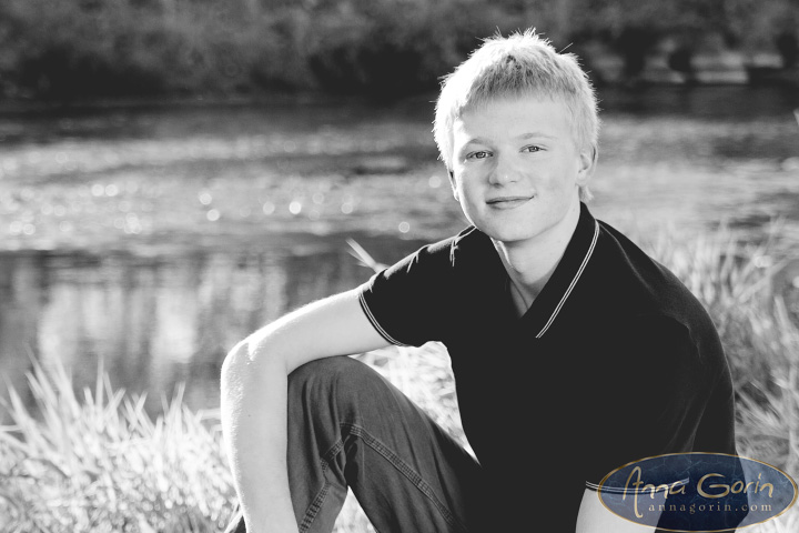 Boise Idaho senior portrait photography from freelance artist An