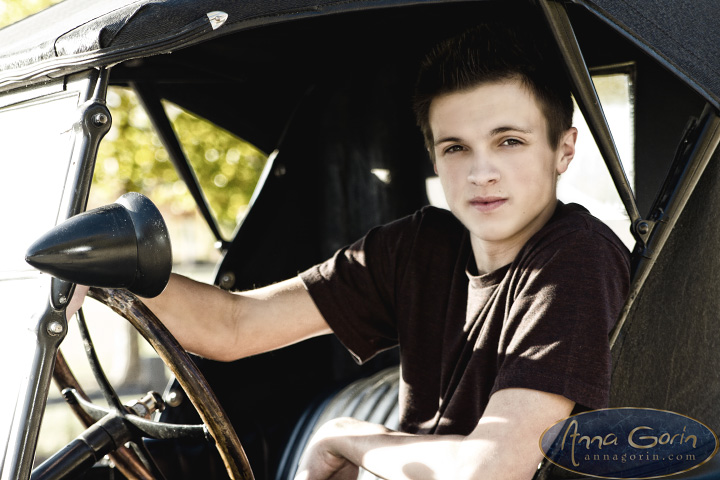 Boise Idaho senior portrait photography from freelance artist An