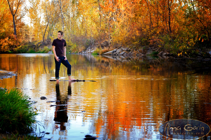 Boise Idaho senior portrait photography from freelance artist An