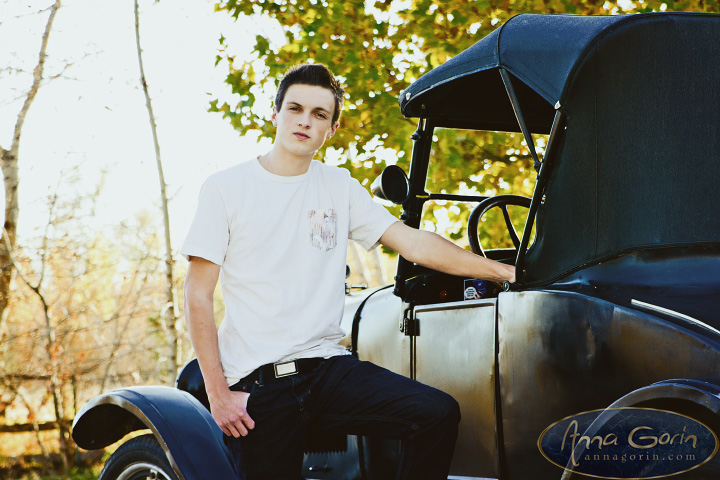 Boise Idaho senior portrait photography from freelance artist An