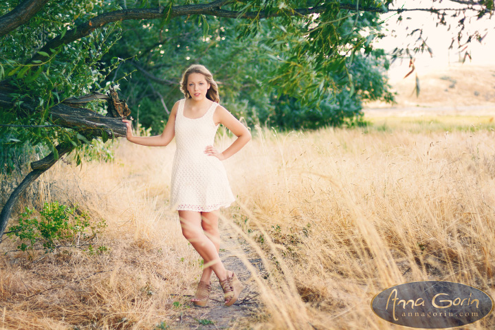 Boise Idaho senior portrait photography from freelance artist An