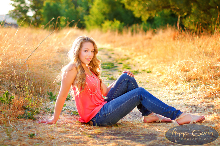 Boise Idaho senior portrait photography from freelance artist An