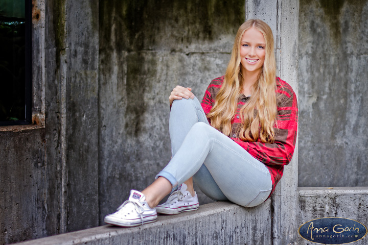 Boise Idaho senior portrait photography from freelance artist An