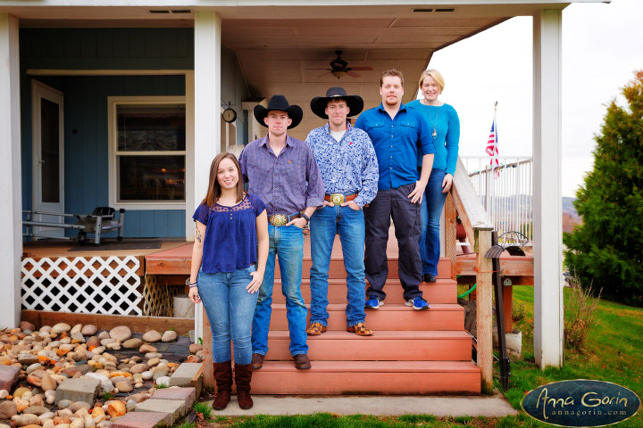 The Owen family | portrait photoshoots photography outdoor portraits Family Photos Family Photographer Boise Family Photographer families emmett family photos emmett Boise Family Photos Boise Family Photography Boise Family Photographer  | Anna Gorin Photography, Boise, Idaho