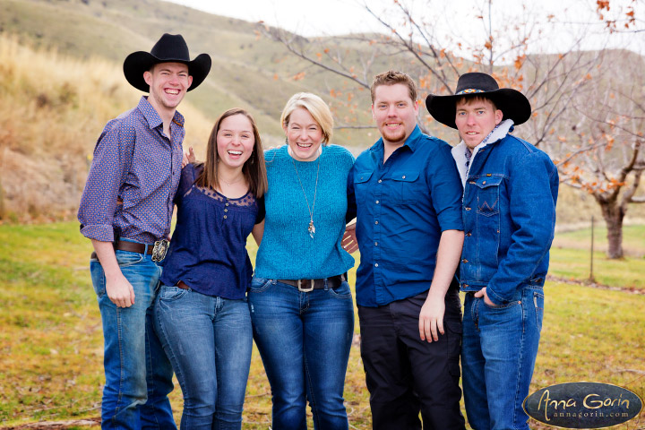 The Owen family | portrait photoshoots photography outdoor portraits Family Photos Family Photographer Boise Family Photographer families emmett family photos emmett Boise Family Photos Boise Family Photography Boise Family Photographer  | Anna Gorin Photography, Boise, Idaho