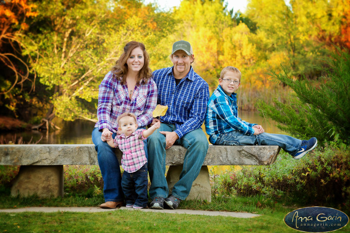 The Heggen family | portrait photoshoots photography outdoor portraits kids kathryn albertson park Family Photos Family Photographer Boise Family Photographer families fall children Boise Family Photos Boise Family Photography Boise Family Photographer autumn  | Anna Gorin Photography, Boise, Idaho