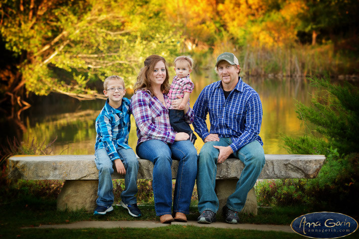 The Heggen family | portrait photoshoots photography outdoor portraits kids kathryn albertson park Family Photos Family Photographer Boise Family Photographer families fall children Boise Family Photos Boise Family Photography Boise Family Photographer autumn  | Anna Gorin Photography, Boise, Idaho