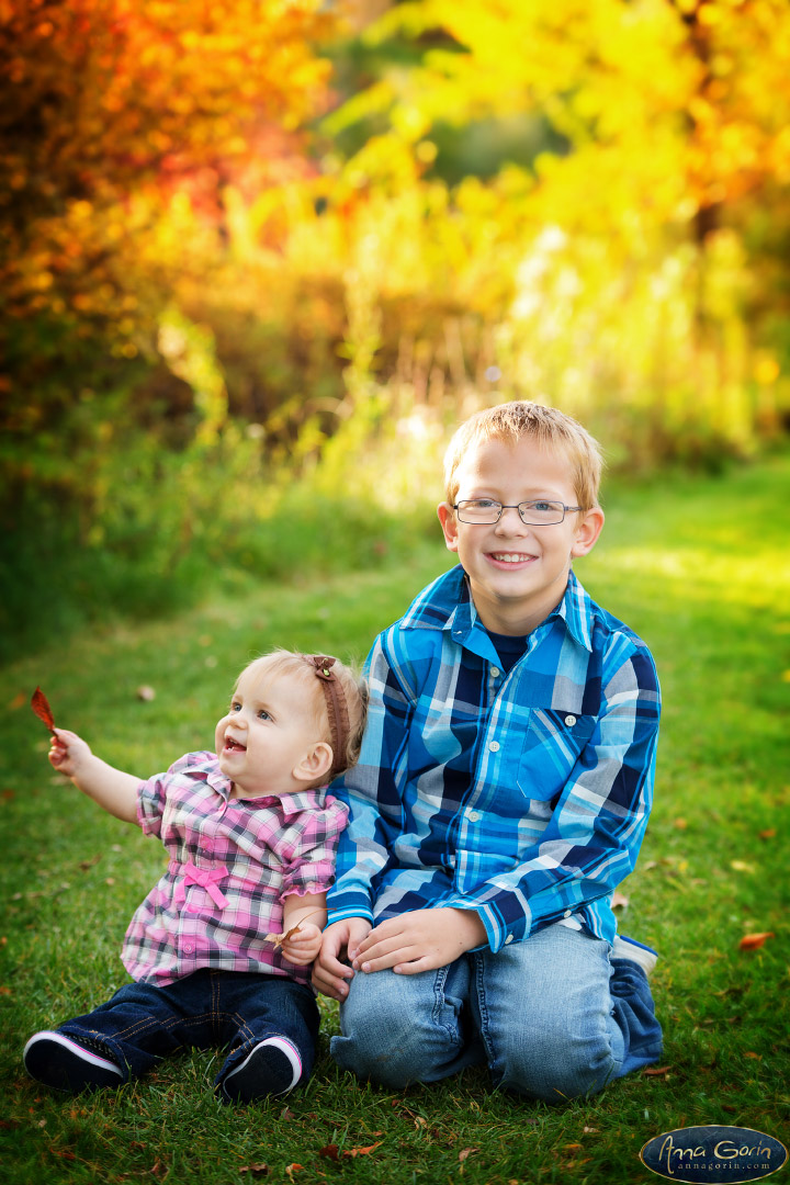 The Heggen family | portrait photoshoots photography outdoor portraits kids kathryn albertson park Family Photos Family Photographer Boise Family Photographer families fall children Boise Family Photos Boise Family Photography Boise Family Photographer autumn  | Anna Gorin Photography, Boise, Idaho