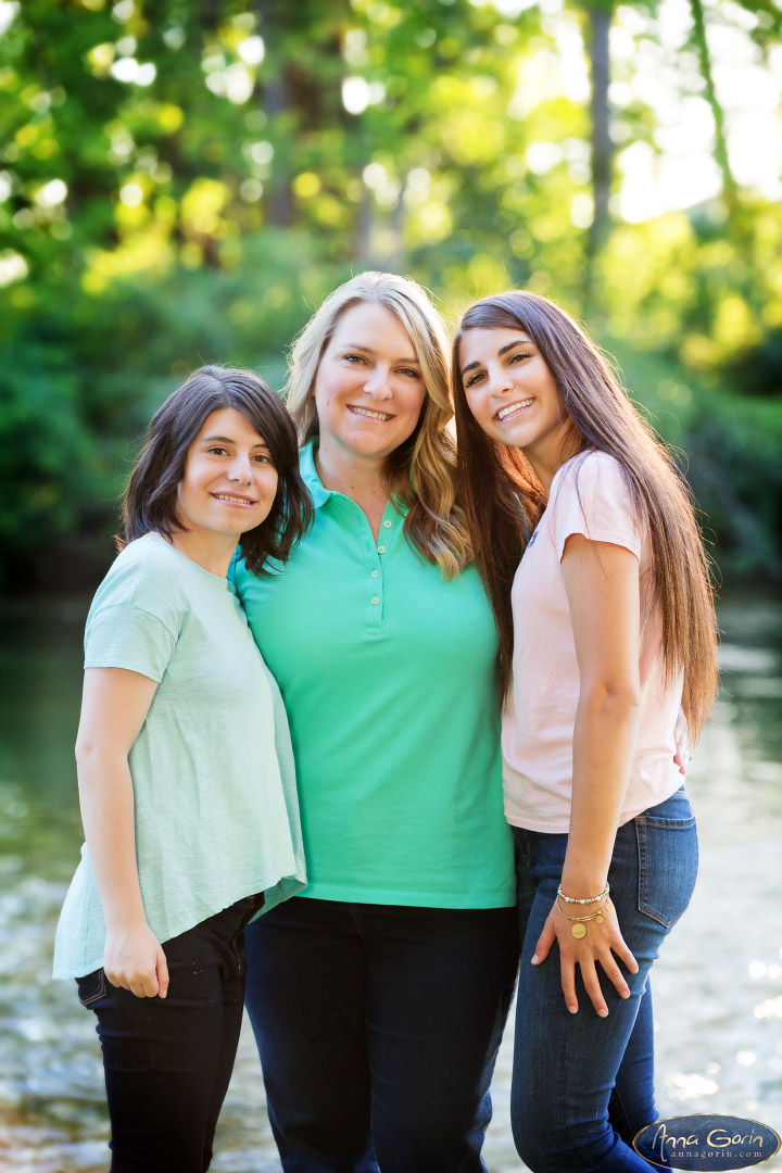 The Pelkoski family | summer portrait photoshoots photography outdoor portraits Family Photos Family Photographer Boise Family Photographer families eagle boise river Boise Family Photos Boise Family Photography Boise Family Photographer  | Anna Gorin Photography, Boise, Idaho