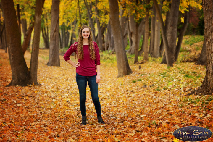 Seniors: Sarah | seniors 2017 seniors Senior Portraits Boise Senior Portraits Senior Portrait Senior Pictures Boise Senior Photos portraits photoshoots outdoor portraits female portraits eagle Boise Senior Pictures Boise Senior Photos Boise Senior Photography Boise Senior Photographer boise river autumn  | Anna Gorin Photography, Boise, Idaho