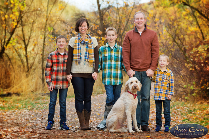 The Jackson family | portrait photoshoots photography outdoor portraits military reserve park Family Photos Family Photographer Boise Family Photographer families fall Cottonwood Creek Boise Family Photos Boise Family Photography Boise Family Photographer autumn  | Anna Gorin Photography, Boise, Idaho