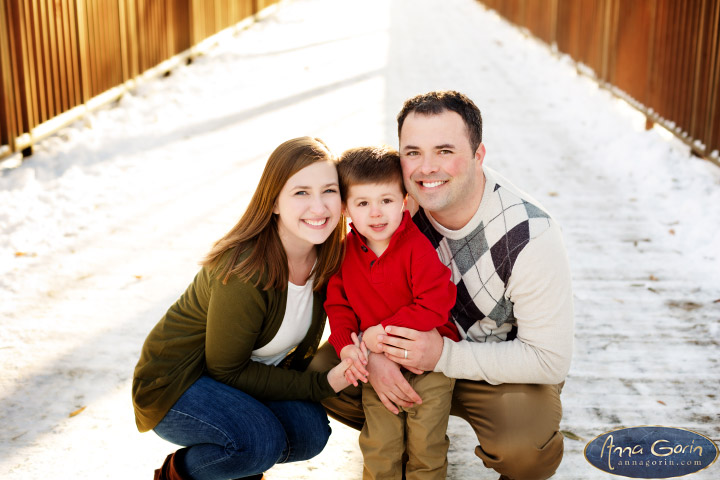 The Haley family | winter snow portraits photoshoots outdoor portraits kids Family Photos Family Photographer Boise Family Photographer families boise train depot boise greenbelt Boise Family Photos Boise Family Photography Boise Family Photographer boise depot  | Anna Gorin Photography, Boise, Idaho