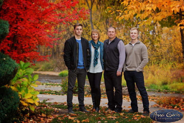 The Nelson family | photoshoots photography outdoor portraits Family Photos Family Photographer Boise Family Photographer families fall eagle boise river Boise Family Photos Boise Family Photography Boise Family Photographer autumn  | Anna Gorin Photography, Boise, Idaho